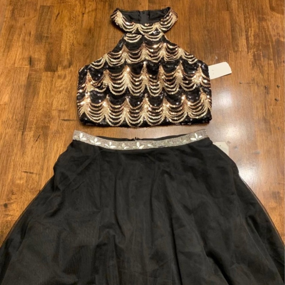 Crystal Doll 2 piece sequined dress